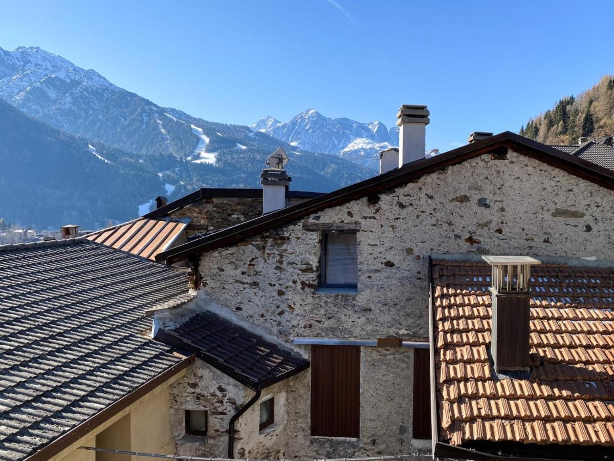 Mansarda Corno D'Aola Apartment Ponte Di Legno Exterior photo